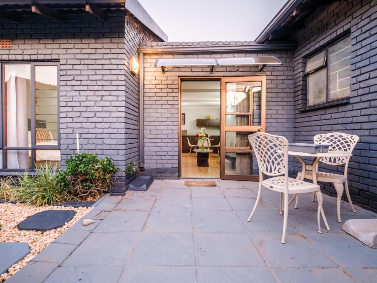 Hurlingham House Guest House Johannesburgo Exterior foto